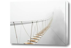 Картина подвесной мост в тумане